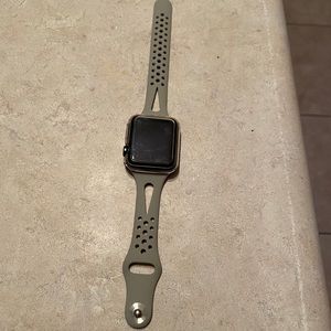 Apple Watch Series 1